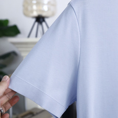 🔥Loro piana.26夏季新品!时尚男士百搭撞色条纹翻领设计,前襟搭配三颗纽扣,衣身剪裁规整合身, 🔥Loro piana.26夏季新品!时尚男士百搭撞色条纹翻领设计,前襟搭配三颗纽扣,衣身剪裁规整合身,