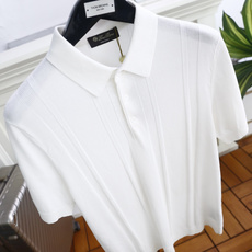 🔥Loro piana.26夏季新品!时尚男士百搭短袖👍简约小翻领搭配短款门襟设计,衣身带有竖向立体肌理 🔥Loro piana.26夏季新品!时尚男士百搭短袖👍简约小翻领搭配短款门襟设计,衣身带有竖向立体肌理
