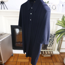🔥Loro piana.26夏季新品!时尚男士百搭短袖👍简约小翻领搭配短款门襟设计,衣身带有竖向立体肌理 🔥Loro piana.26夏季新品!时尚男士百搭短袖👍简约小翻领搭配短款门襟设计,衣身带有竖向立体肌理
