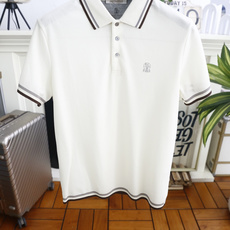 🔥BC.26夏季新品!时尚男士百搭短袖👍经典翻领搭配三粒扣门襟,领口、袖口与下摆处点缀双层条纹包边,左胸 🔥BC.26夏季新品!时尚男士百搭短袖👍经典翻领搭配三粒扣门襟,领口、袖口与下摆处点缀双层条纹包边,左胸