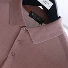🔥Loro piana.26夏季新品!时尚男士百搭短袖👍简约平整翻领搭配三粒扣短门襟,袖口与下摆采用窄边 🔥Loro piana.26夏季新品!时尚男士百搭短袖👍简约平整翻领搭配三粒扣短门襟,袖口与下摆采用窄边