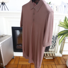 🔥Loro piana.26夏季新品!时尚男士百搭短袖👍简约平整翻领搭配三粒扣短门襟,袖口与下摆采用窄边 🔥Loro piana.26夏季新品!时尚男士百搭短袖👍简约平整翻领搭配三粒扣短门襟,袖口与下摆采用窄边