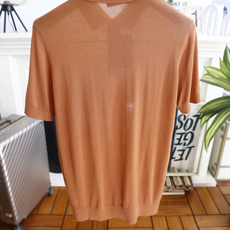 🔥Loro piana.26夏季新品!时尚男士百搭短袖👍简约平整翻领搭配三粒扣短门襟,袖口与下摆采用窄边 🔥Loro piana.26夏季新品!时尚男士百搭短袖👍简约平整翻领搭配三粒扣短门襟,袖口与下摆采用窄边