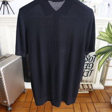 🔥Loro piana.26夏季新品!时尚男士百搭短袖👍简约平整翻领搭配三粒扣短门襟,袖口与下摆采用窄边 🔥Loro piana.26夏季新品!时尚男士百搭短袖👍简约平整翻领搭配三粒扣短门襟,袖口与下摆采用窄边