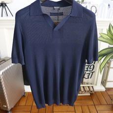 🔥杰尼*.26夏季新品🆕时尚男士百搭短袖👍标准小翻领搭配三粒短门襟,衣身布满规整立体格纹肌理,左胸点缀小 🔥杰尼*.26夏季新品🆕时尚男士百搭短袖👍标准小翻领搭配三粒短门襟,衣身布满规整立体格纹肌理,左胸点缀小