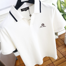 🔥Loro piana. 26夏季新品,时尚轻奢大牌气质男士短袖Polo衫,撞色条纹点缀翻领,简约V型门襟利落大气。胸口 🔥Loro piana. 26夏季新品,时尚轻奢大牌气质男士短袖Polo衫,撞色条纹点缀翻领,简约V型门襟利落大气。胸口