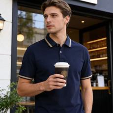 🔥Loro piana. 26夏季新品,时尚男士轻奢大牌风短袖Polo衫,领口与袖口点缀撞色条纹细节,简约门襟设计干净利 🔥Loro piana. 26夏季新品,时尚男士轻奢大牌风短袖Polo衫,领口与袖口点缀撞色条纹细节,简约门襟设计干净利