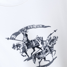 🔥巴宝丽. 26秋冬新品🆕时尚男士百搭厚款短袖T恤,承袭奢牌经典骑士主题印花,复古标识极具辨识度,圆领做工规整利落,宽松 🔥巴宝丽. 26秋冬新品🆕时尚男士百搭厚款短袖T恤,承袭奢牌经典骑士主题印花,复古标识极具辨识度,圆领做工规整利落,宽松
