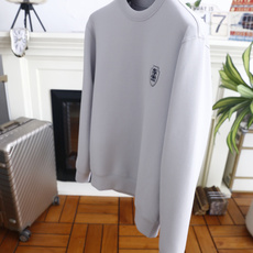 🔥BC. 26秋季新品!时尚男士百搭圆领卫衣,自带轻奢大牌氛围感,胸口盾牌形刺绣徽章精致立体,强化单品辨识度,罗纹圆领做 🔥BC. 26秋季新品!时尚男士百搭圆领卫衣,自带轻奢大牌氛围感,胸口盾牌形刺绣徽章精致立体,强化单品辨识度,罗纹圆领做