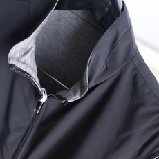 🔥Loro Piana. 26秋季新款!时尚男士立领马甲,双面可穿解锁两种穿搭风格,双向拉链门襟顺滑好穿,两侧插袋实用置 🔥Loro Piana. 26秋季新款!时尚男士立领马甲,双面可穿解锁两种穿搭风格,双向拉链门襟顺滑好穿,两侧插袋实用置