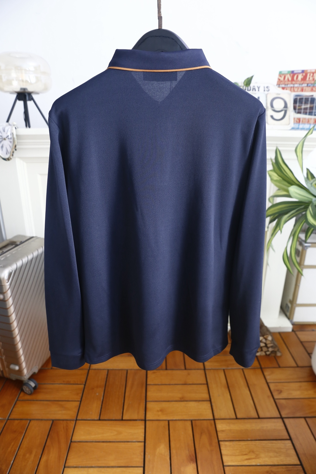 🔥Loro Piana. 26秋冬新款！时尚男士长袖Polo衫，撞色包边翻领搭配半拉链门襟，胸口精致手写刺绣标识低调雅致