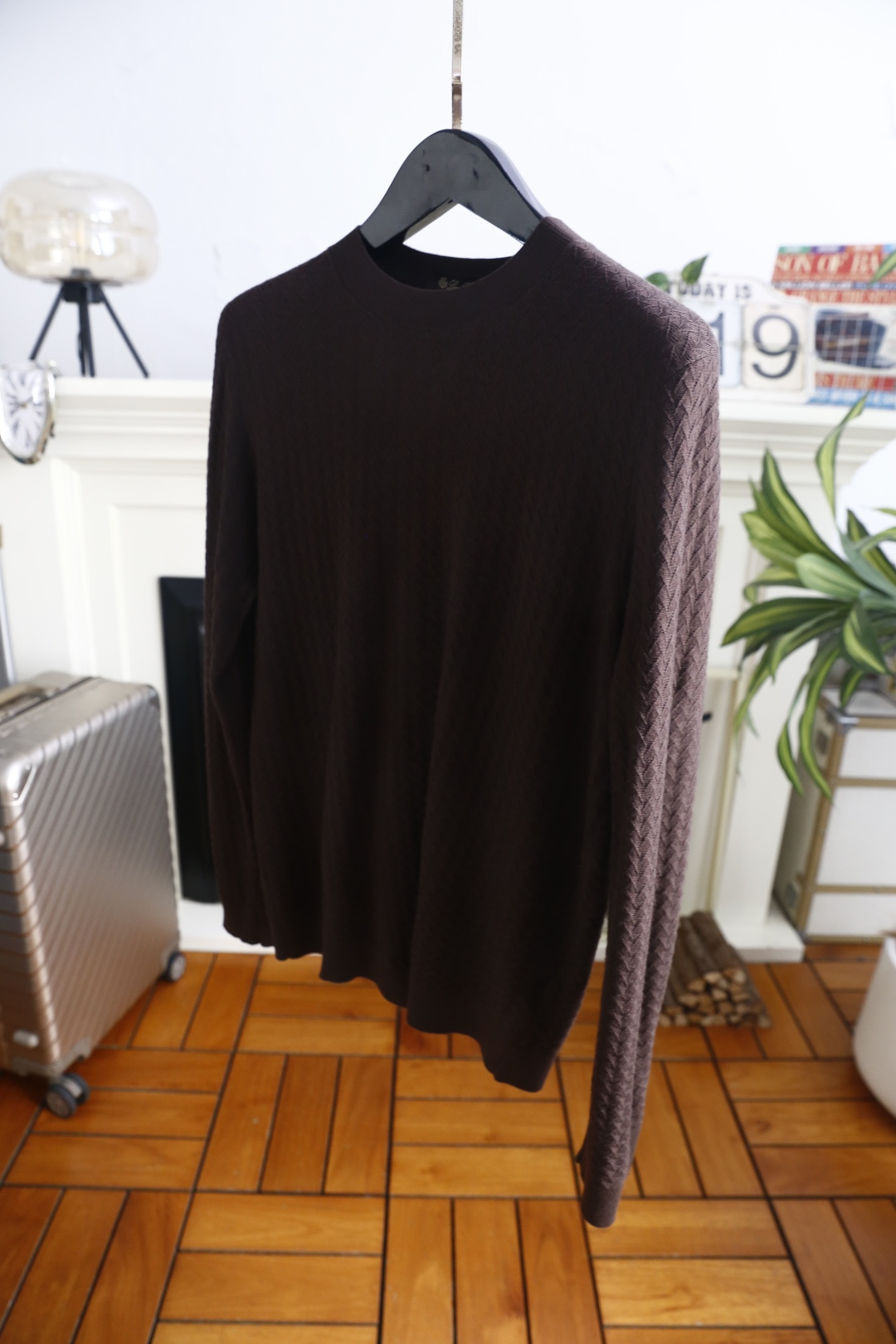 🔥Loro Piana. 26秋冬新款！时尚男士半高领针织衫，面料含绵羊毛，衣身精致立体菱格提花纹理，肌理层次饱满耐看。