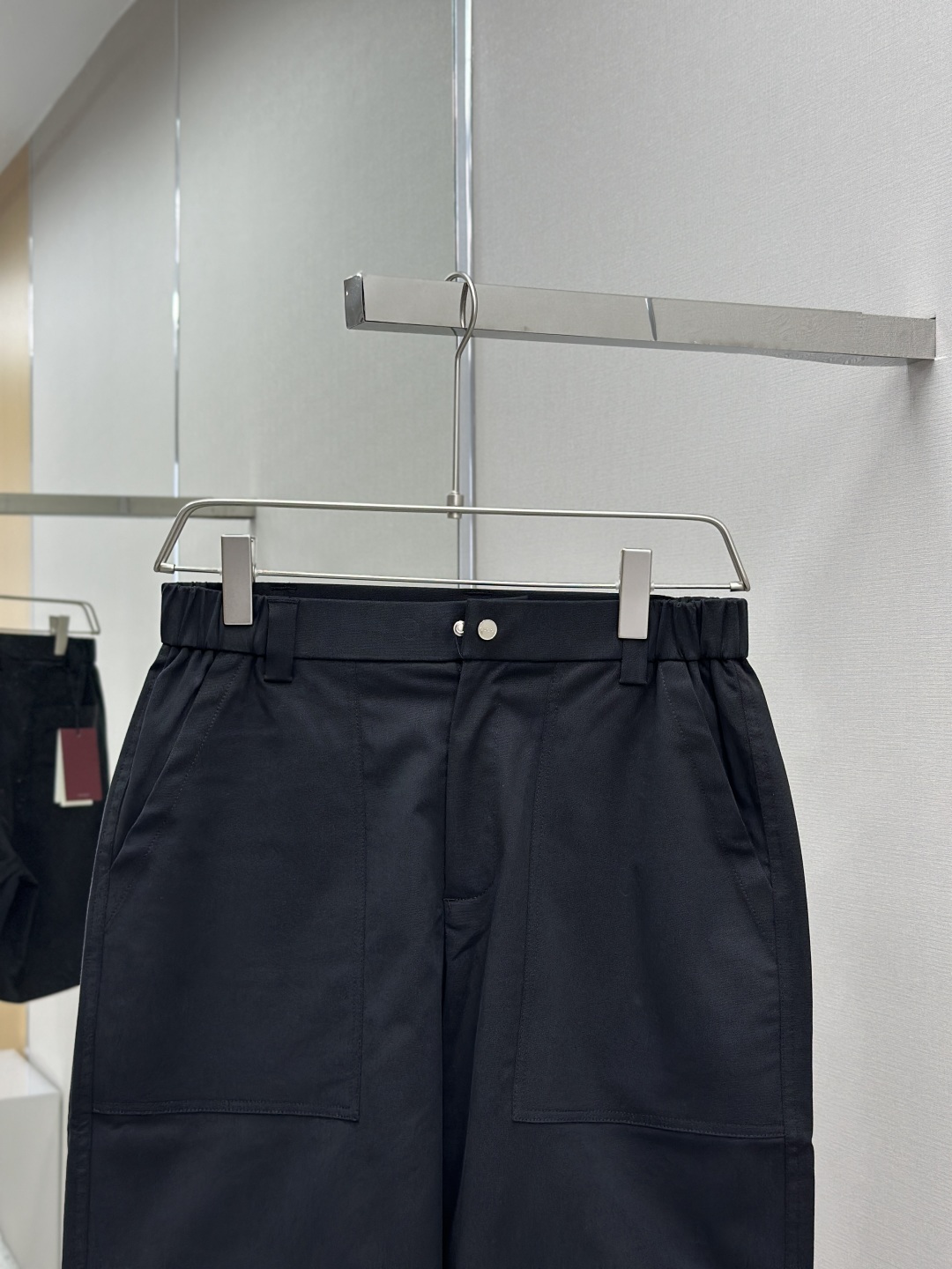 “Men’s High-Tech Rectangular Shorts: Perfect Shape, Comfortable for Aerobics and Outdoor Activities, Sizes M-XXXL” - 图片 4