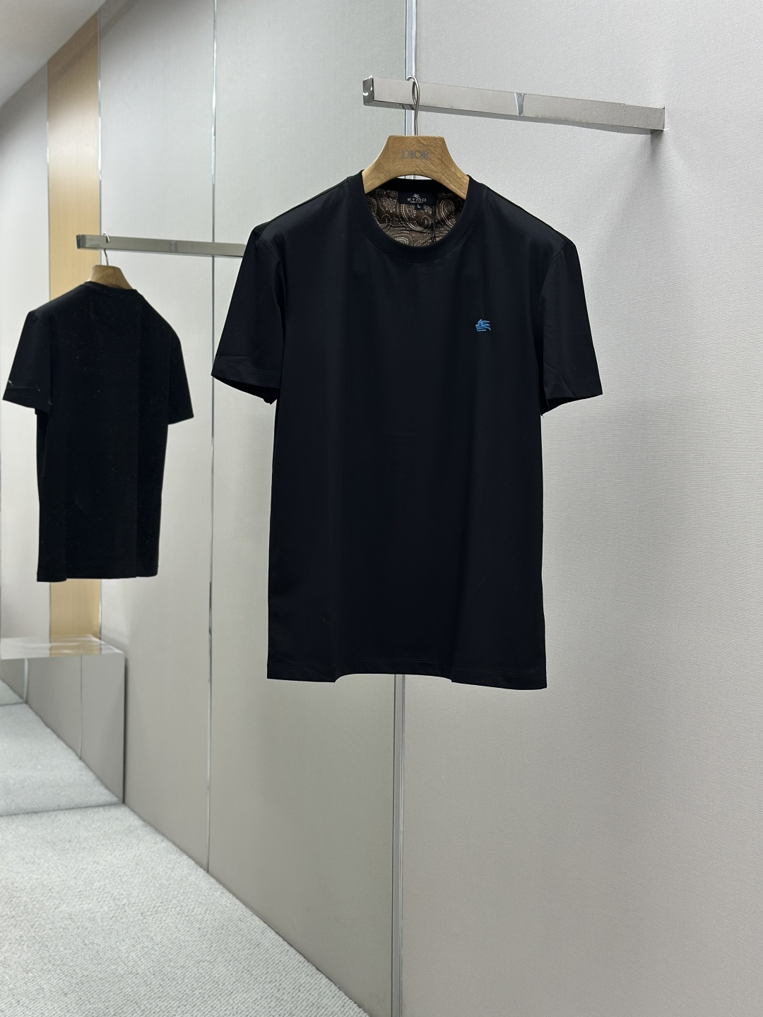 ETRO 25SS T-Shirt: High-End Custom Design with Heavy Fabric and Fine Workmanship