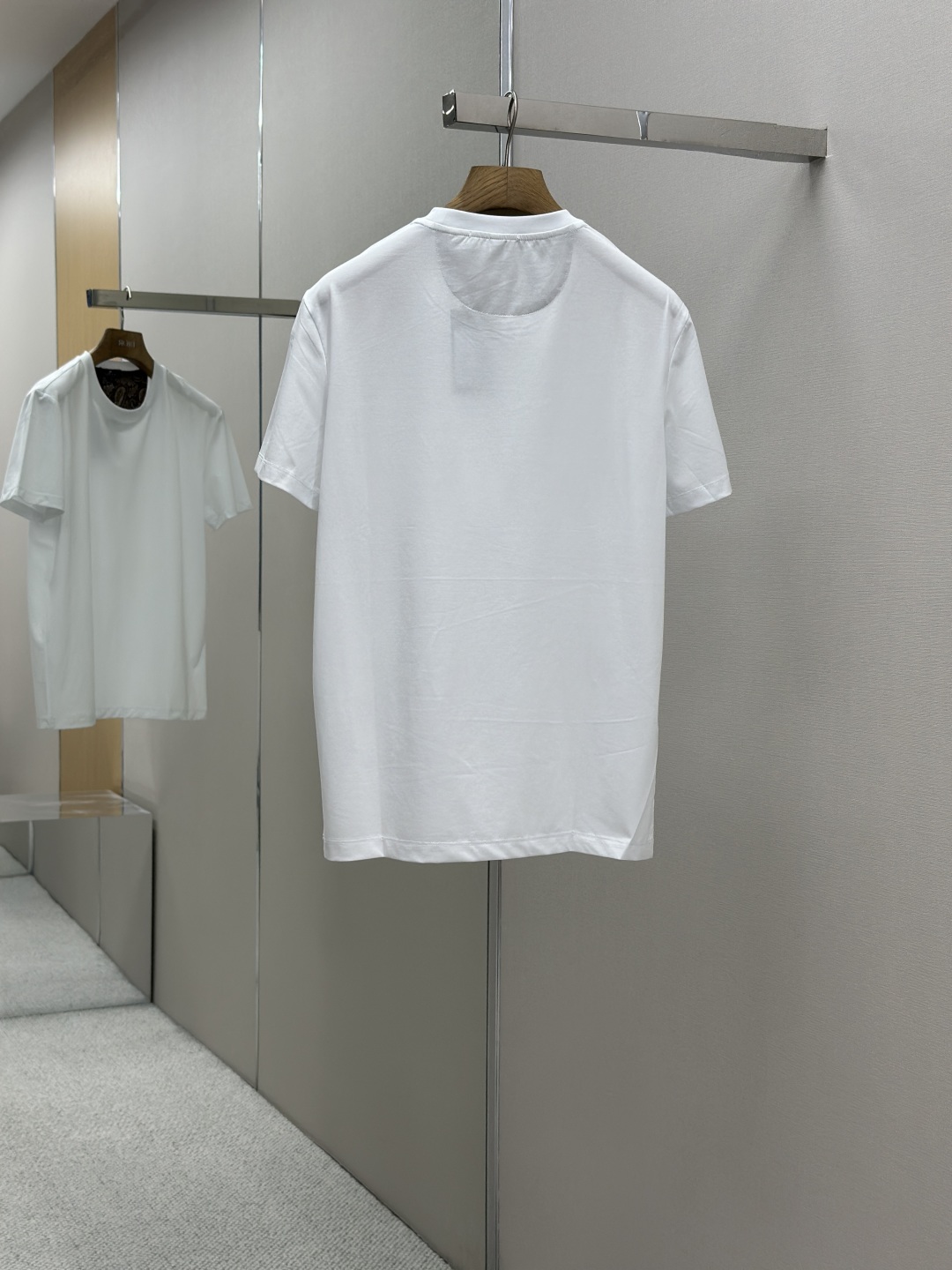 “ETRO 25SS T-Shirt: High-End Custom Design with Heavy Fabric and Invincible Quality” - 图片 2