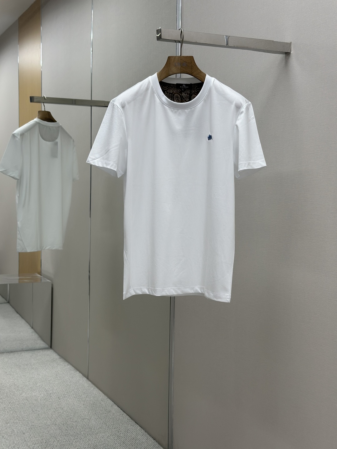 “ETRO 25SS T-Shirt: High-End Custom Design with Heavy Fabric and Invincible Quality”