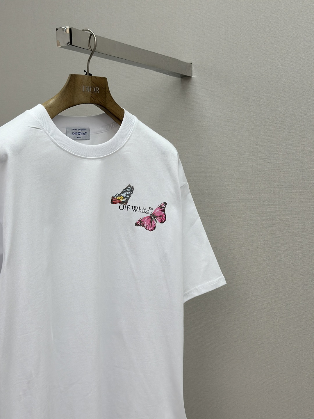 Off-White Oversized Short Sleeve T-Shirt - 25FW Collection - Black, Size S 7 cmp i1754494734698 2786 0 5