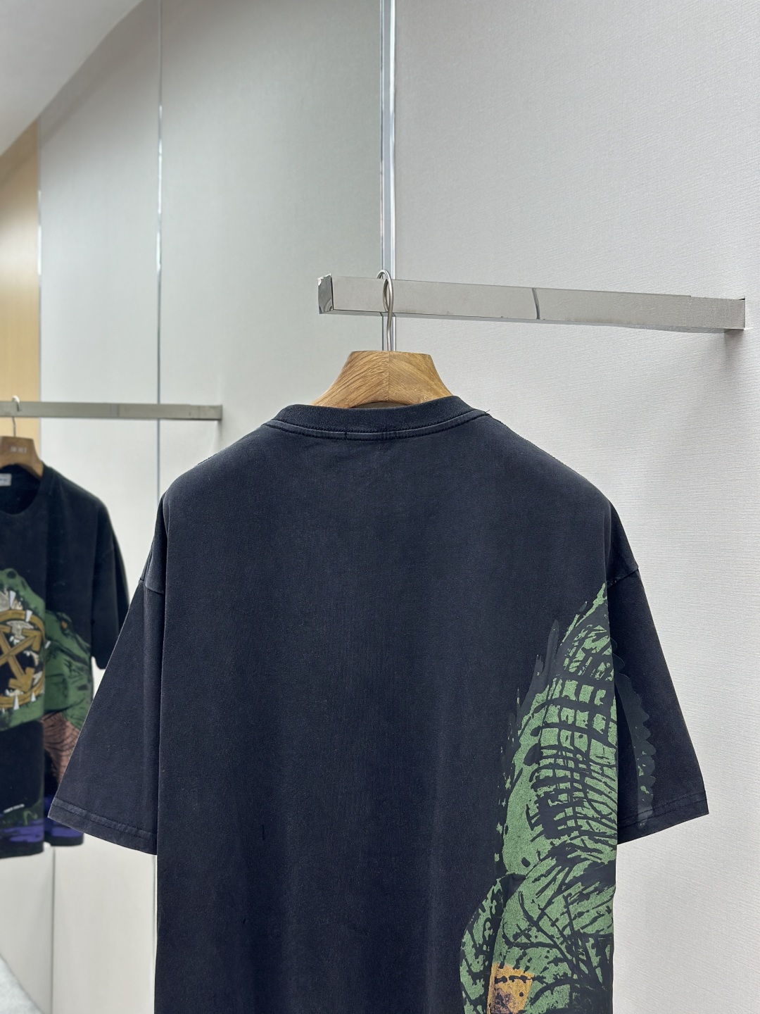 Off-White Washed Grey Oversized Short Sleeve Tee - 25FW Collection 9 cmp i1754494811608 2819 0 7