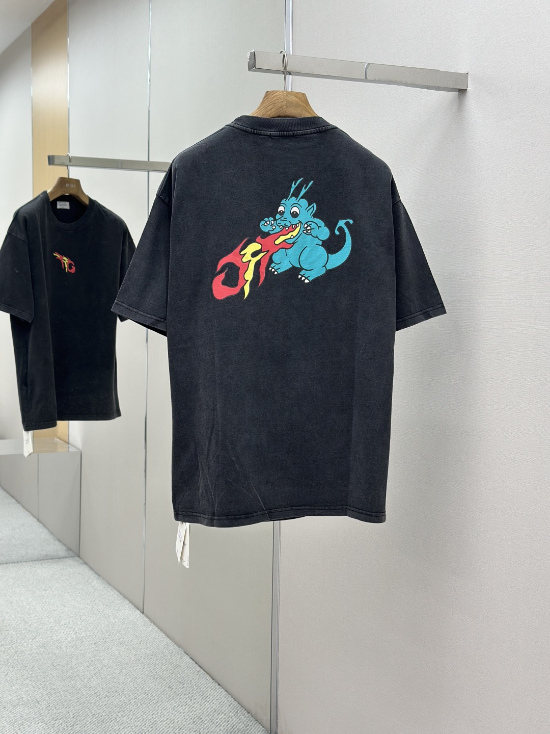 Off-White Oversized T-Shirt - Washed Grey, 260g Pure Cotton, Digital Print 3 cmp i1754495172152 7849 0 1