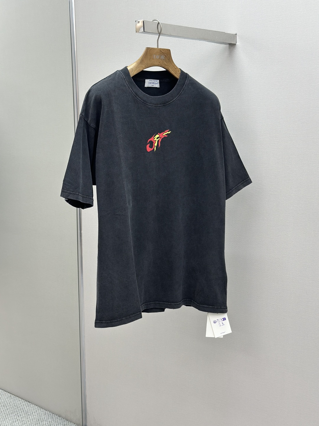 Off-White Oversized T-Shirt - Washed Grey, 260g Pure Cotton, Digital Print 4 cmp i1754495180028 6245 0 2