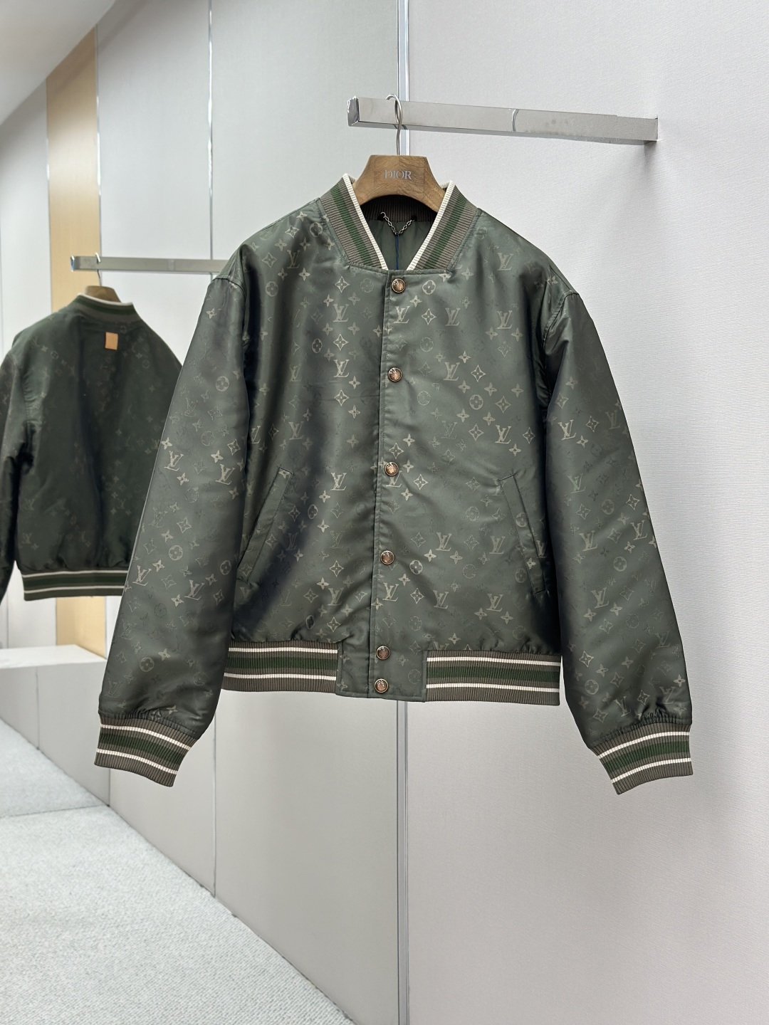 _df89sChGuPx2tf0jau-wHrHRdmsvPlPneCoer8A