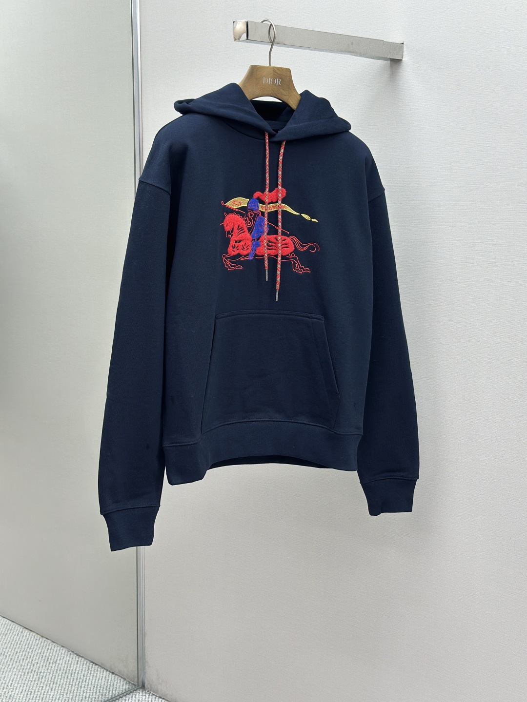 Burberry BBR 绒毛马刺绣连帽