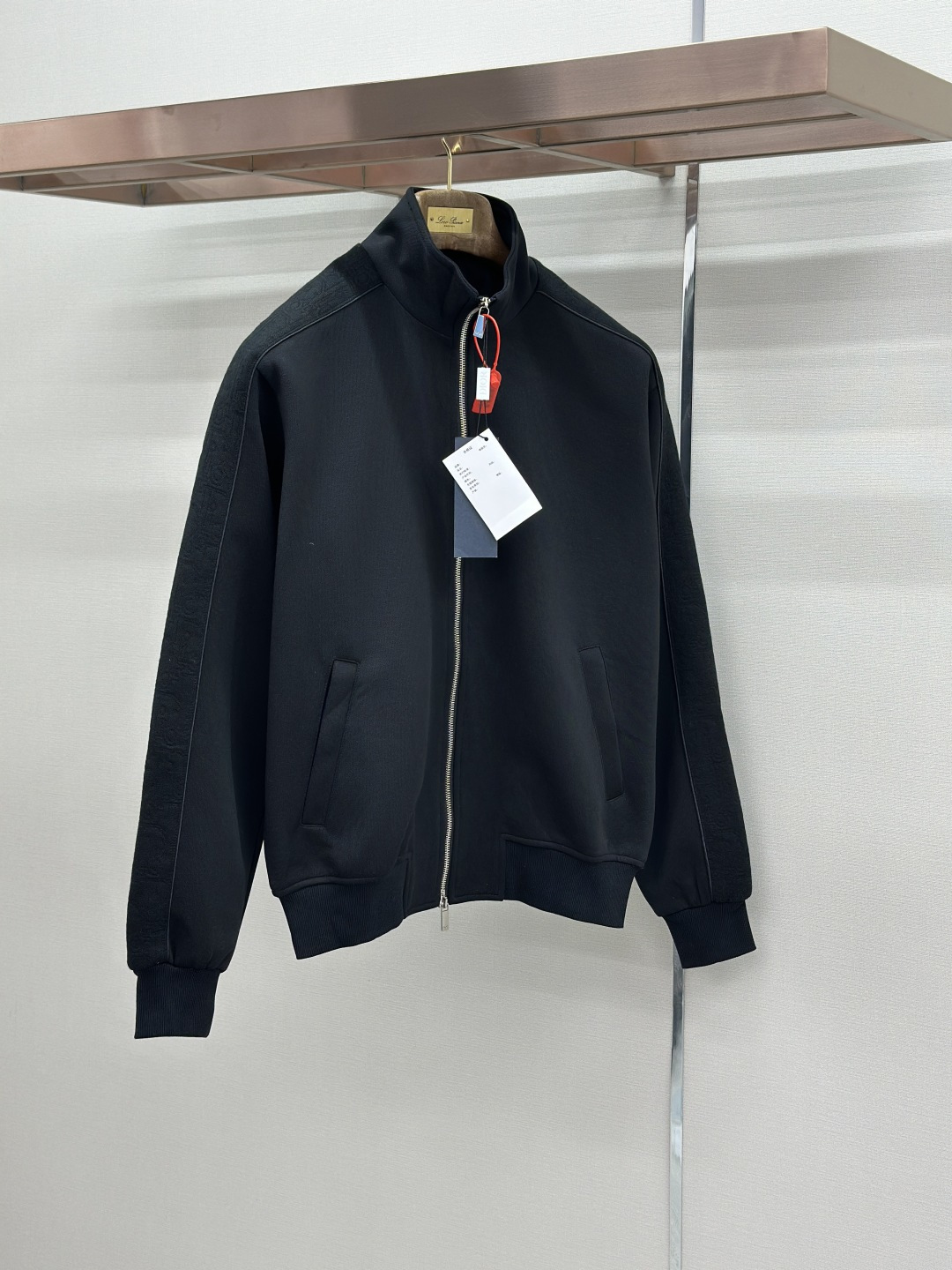 Dior Dior Oblique 镶片拉链