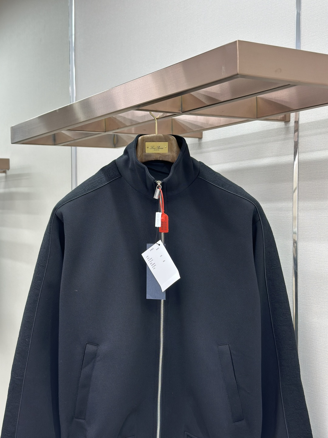 Dior Dior Oblique 镶片拉链