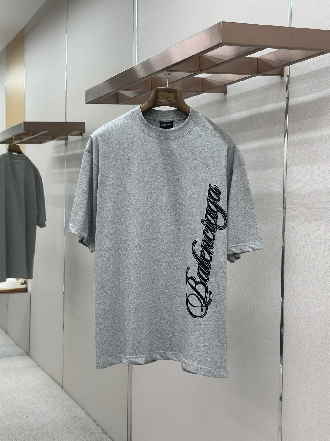 Balenciaga BALENCIAGA巴黎世家花体字母刺绣短袖T恤