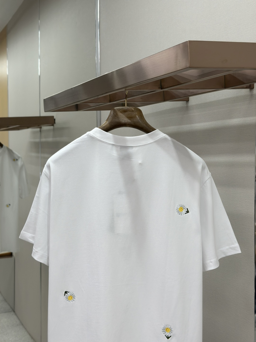 Dior Dior 棉质针织雏菊刺绣圆领短袖