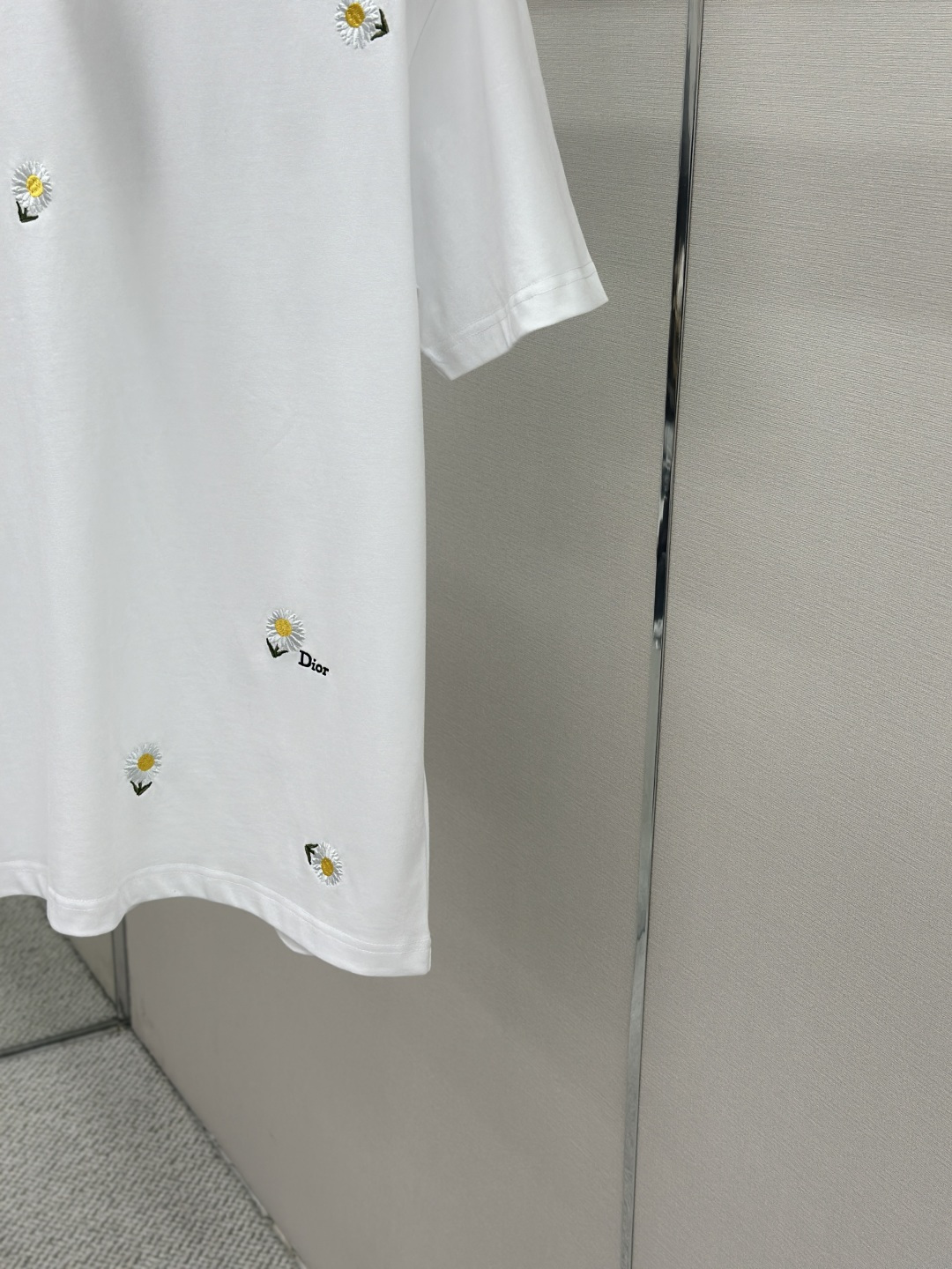 Dior Dior 棉质针织雏菊刺绣圆领短袖