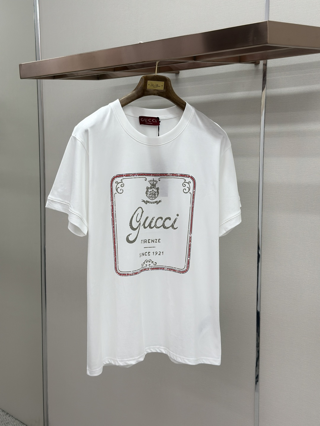 Gucci Gucci 26SS 典藏标识“Gu*ci Firenze Since 1921”经由不同工艺焕新演绎