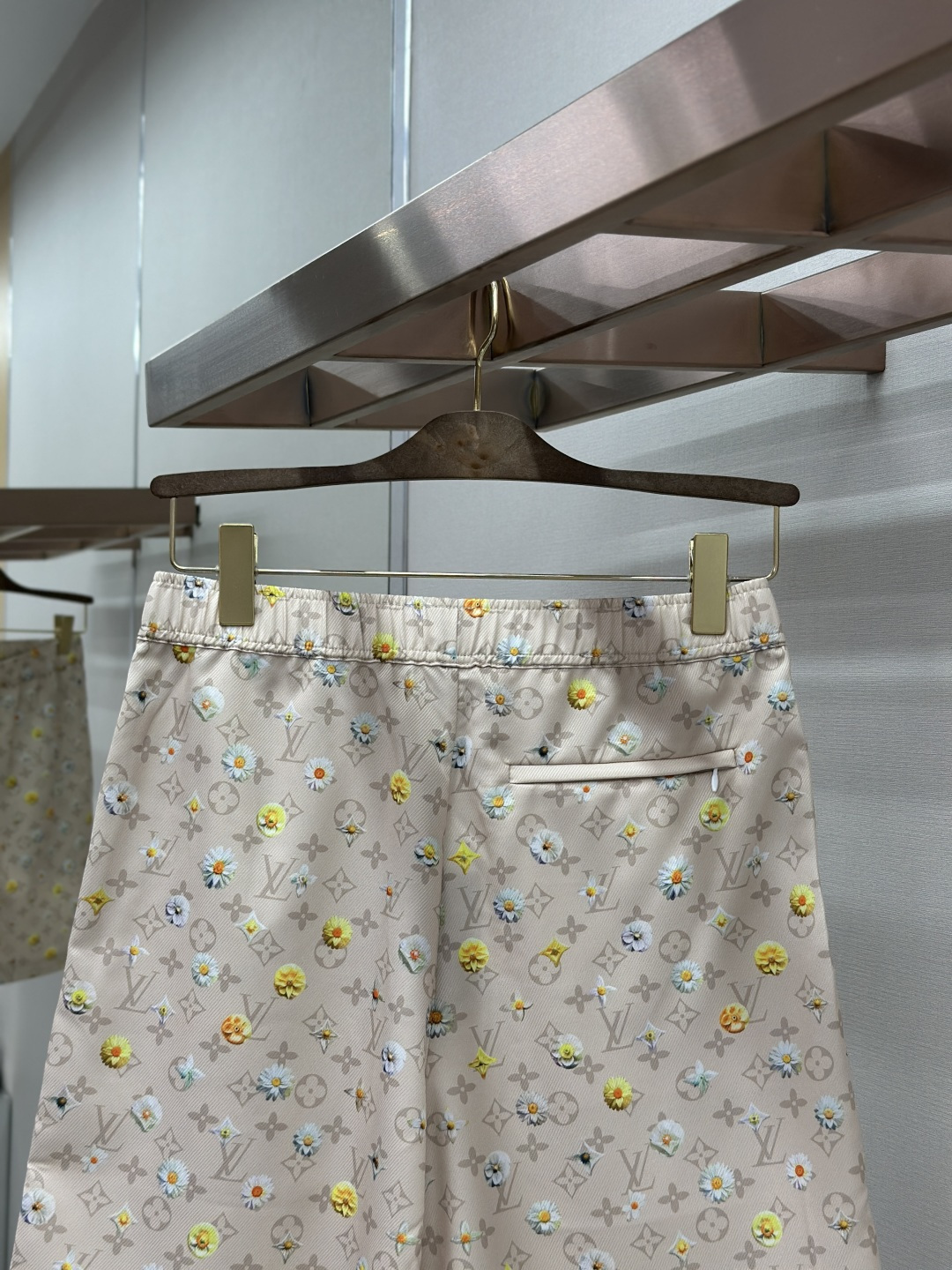 Louis Vuitton LOUIS VUITTON 路易威登 深棕雏菊Monogram桑蚕丝短裤