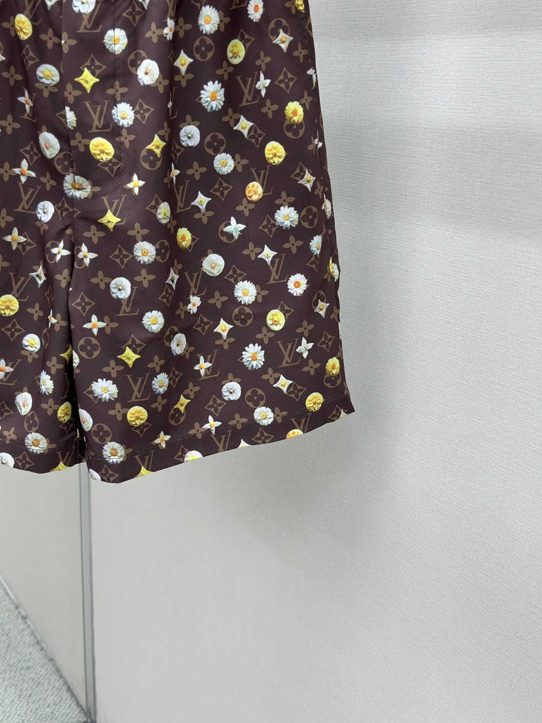 Louis Vuitton LOUIS VUITTON 路易威登 深棕雏菊Monogram桑蚕丝短裤