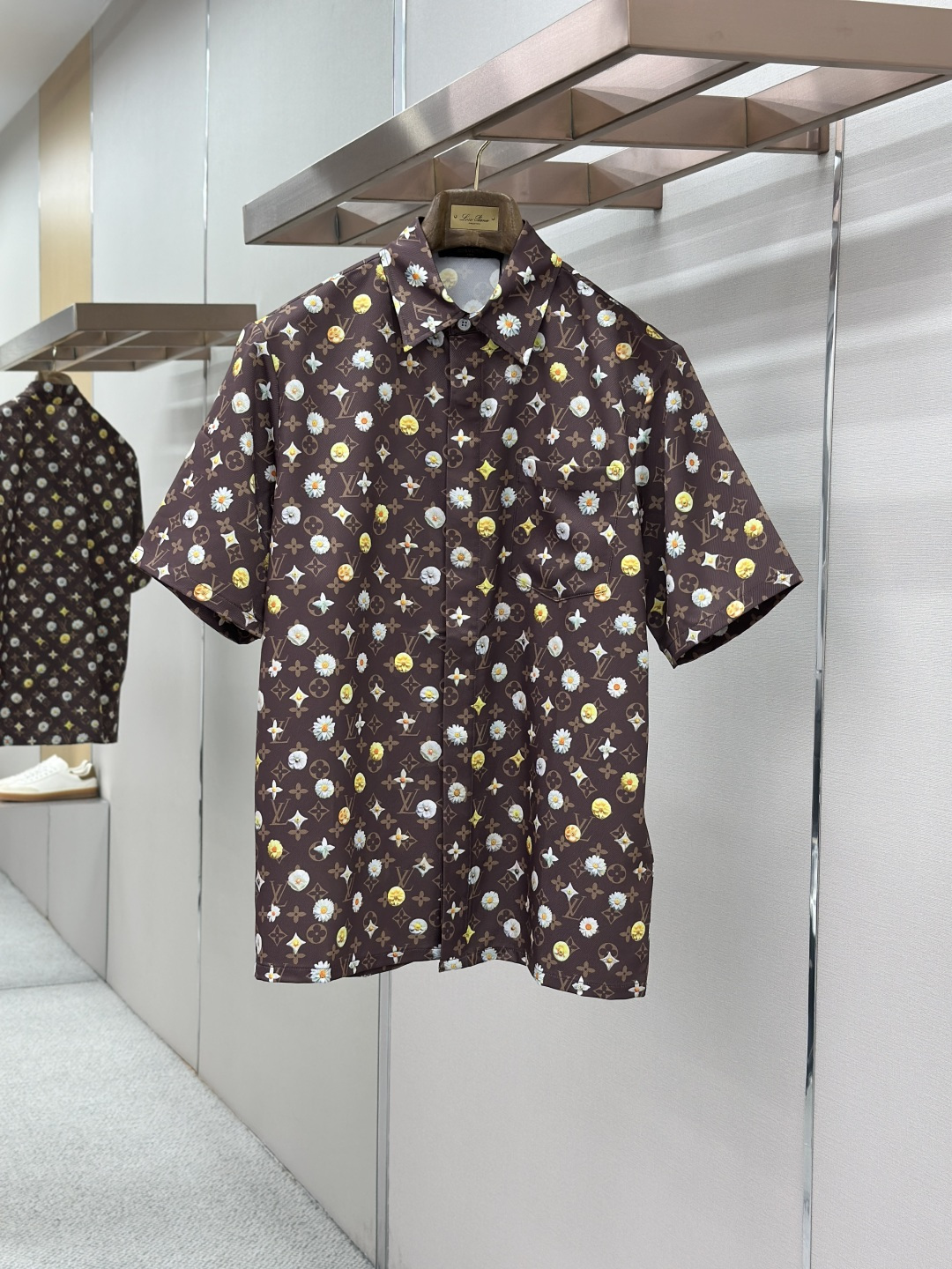 Louis Vuitton LOUIS VUITTON 路易威登 深棕雏菊Monogram桑蚕丝短袖衬衫