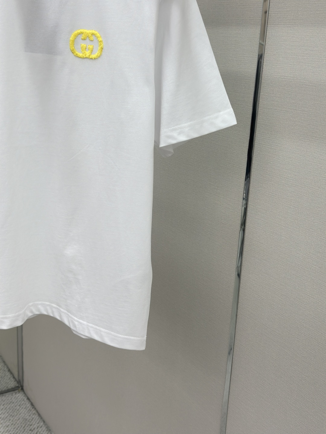 Gucci GUCCI 植绒针织棉圆领短袖T恤