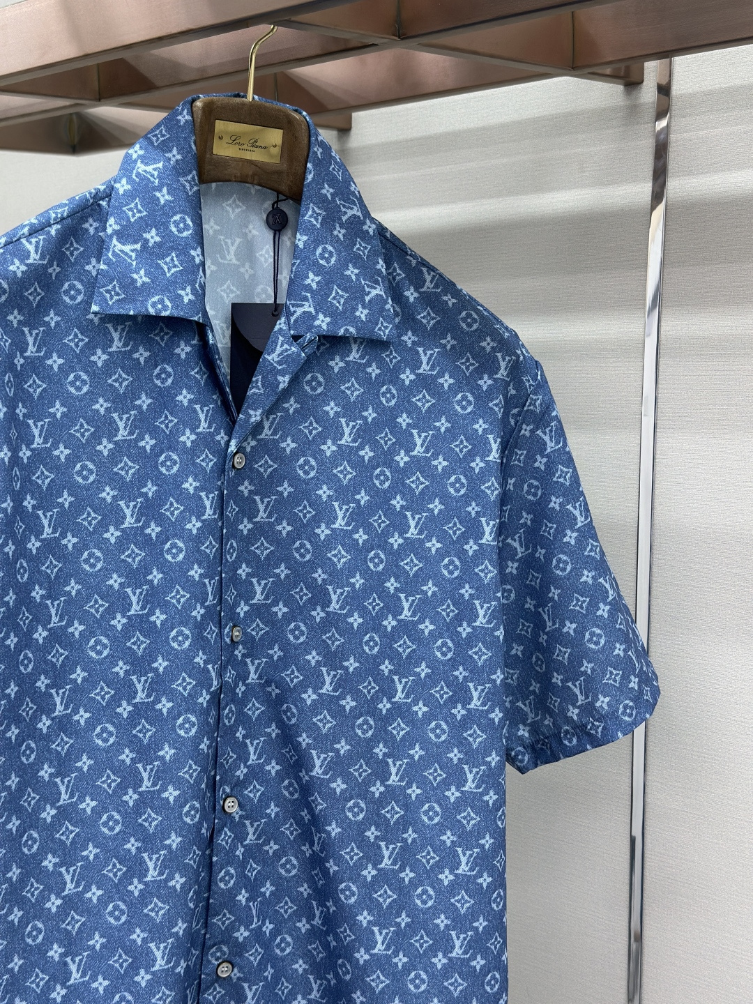 Louis Vuitton LV路易威登满印提花短袖