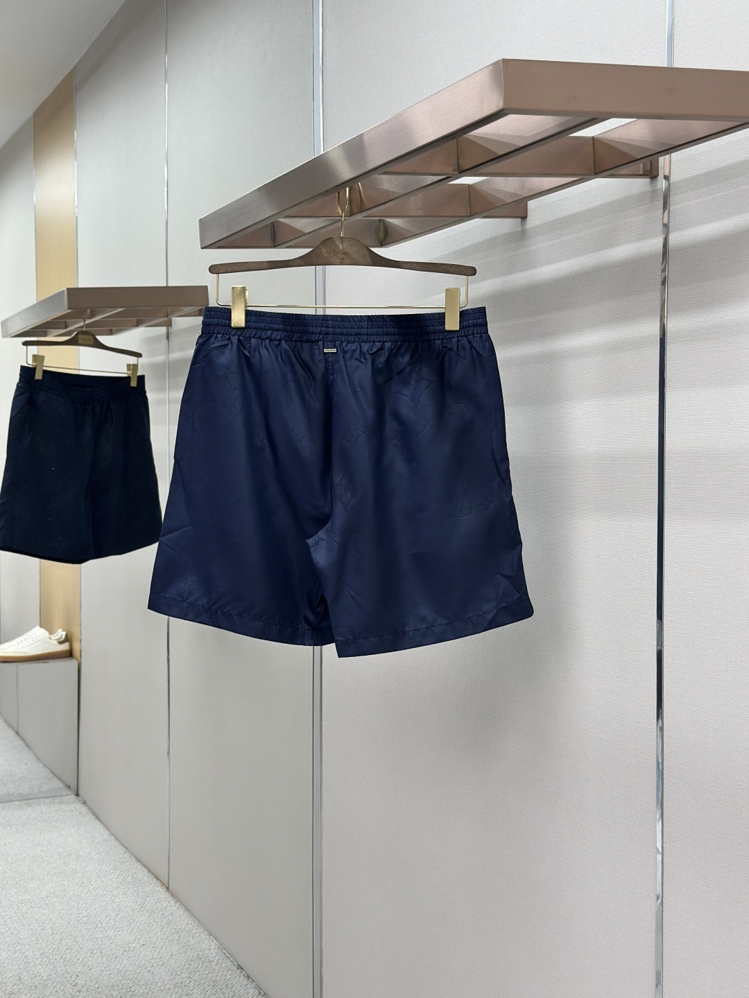 Louis Vuitton LOUIS VUITTON 路易威登LV 暗纹老花松紧沙滩短裤