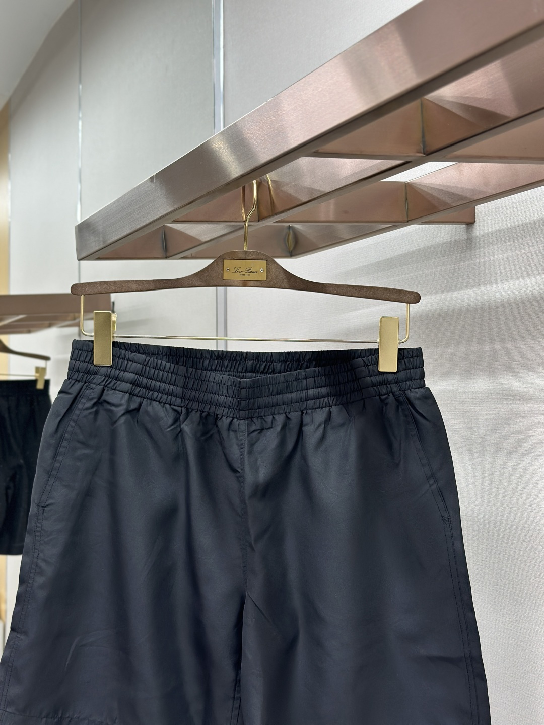 Louis Vuitton LOUIS VUITTON 路易威登LV 暗纹老花松紧沙滩短裤