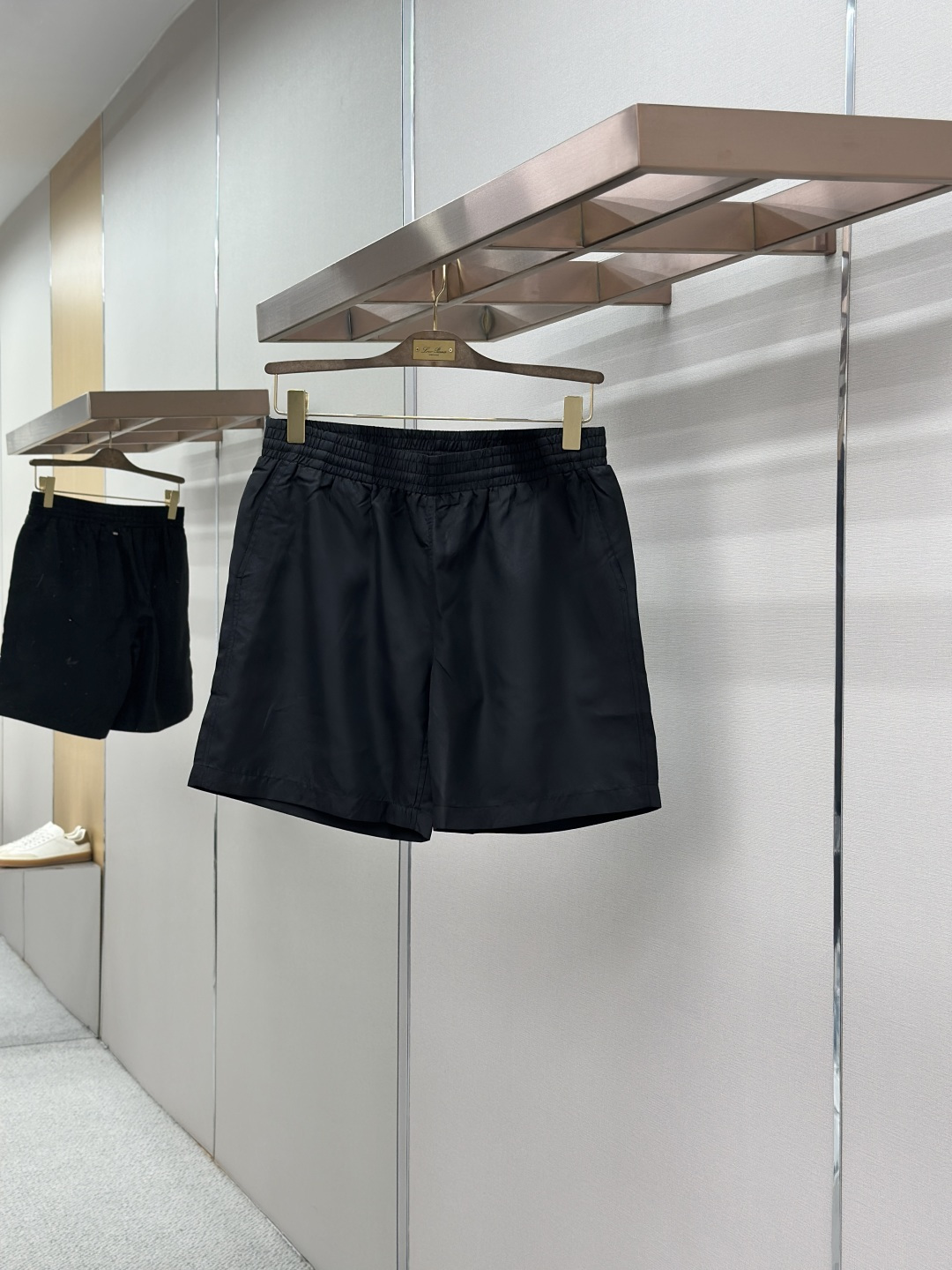 Louis Vuitton LOUIS VUITTON 路易威登LV 暗纹老花松紧沙滩短裤