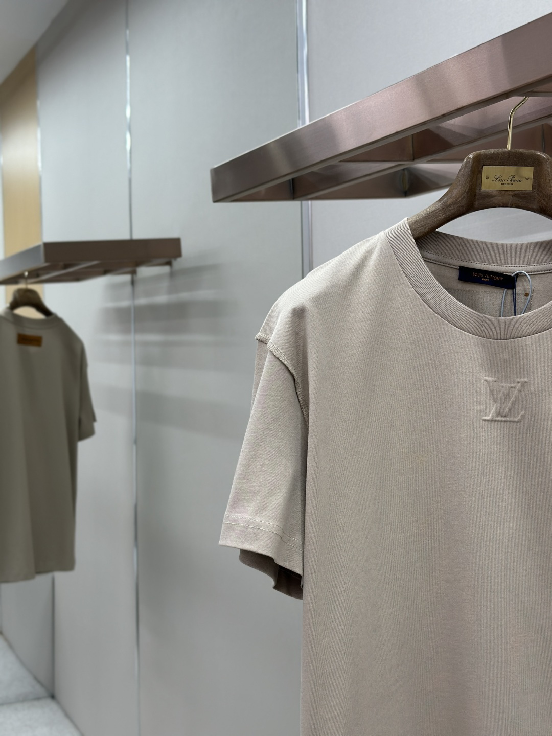 Louis Vuitton LOUIS VUITTON 路易威登压纹标识短袖T恤