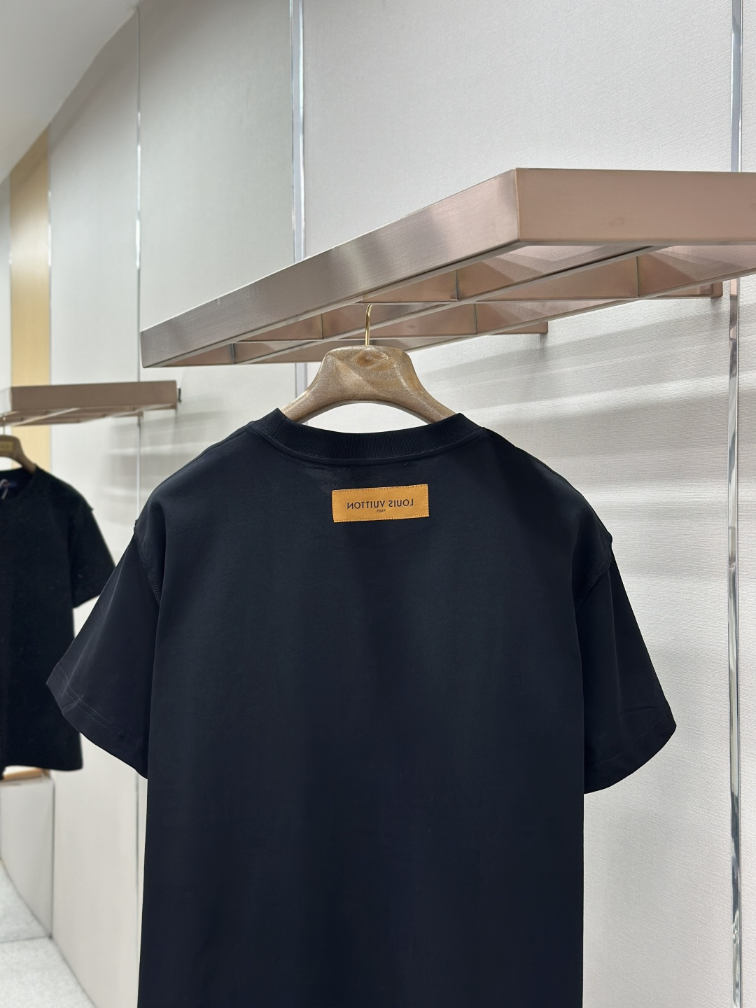 Louis Vuitton LOUIS VUITTON 路易威登压纹标识短袖T恤