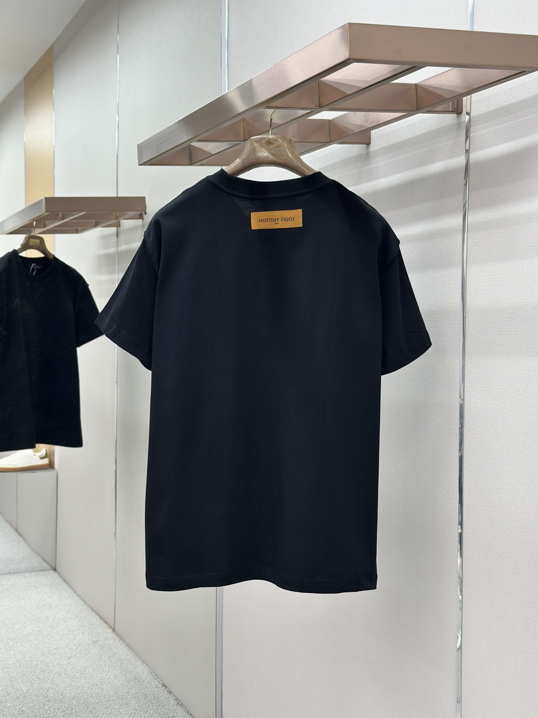 Louis Vuitton LOUIS VUITTON 路易威登压纹标识短袖T恤
