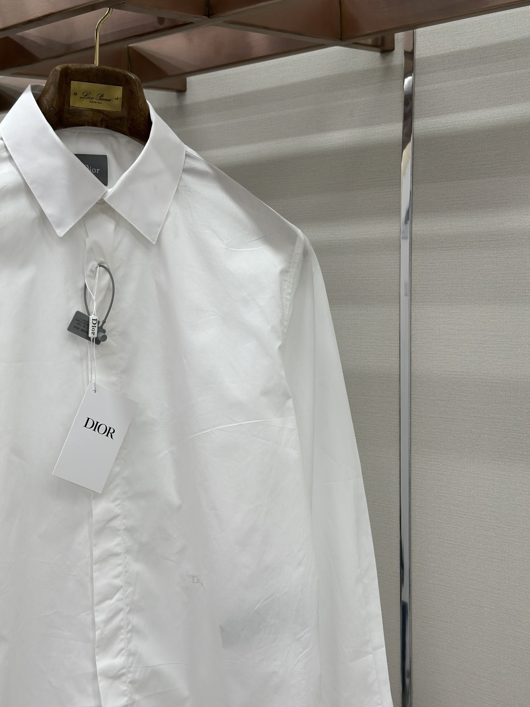 Dior DIOR 26SS 版型纯色刺绣长袖衬衫