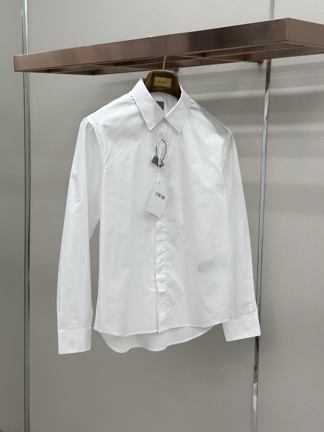 Dior DIOR 26SS 版型纯色刺绣长袖衬衫