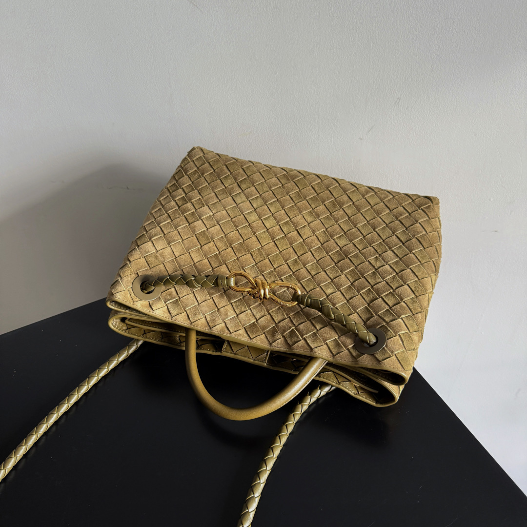 BV的2023新款Andiamo出货啦‼️真的实火🔥Bottega Veneta 本季推出的新款Andi