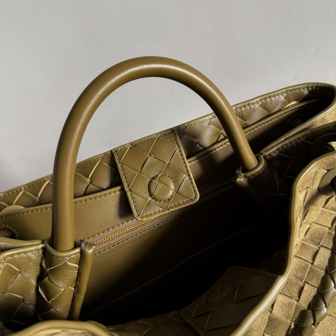 BV的2023新款Andiamo出货啦‼️真的实火🔥Bottega Veneta 本季推出的新款Andi