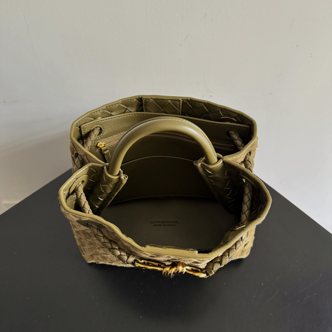 BV的2023新款Andiamo出货啦‼️真的实火🔥Bottega Veneta 本季推出的新款Andi