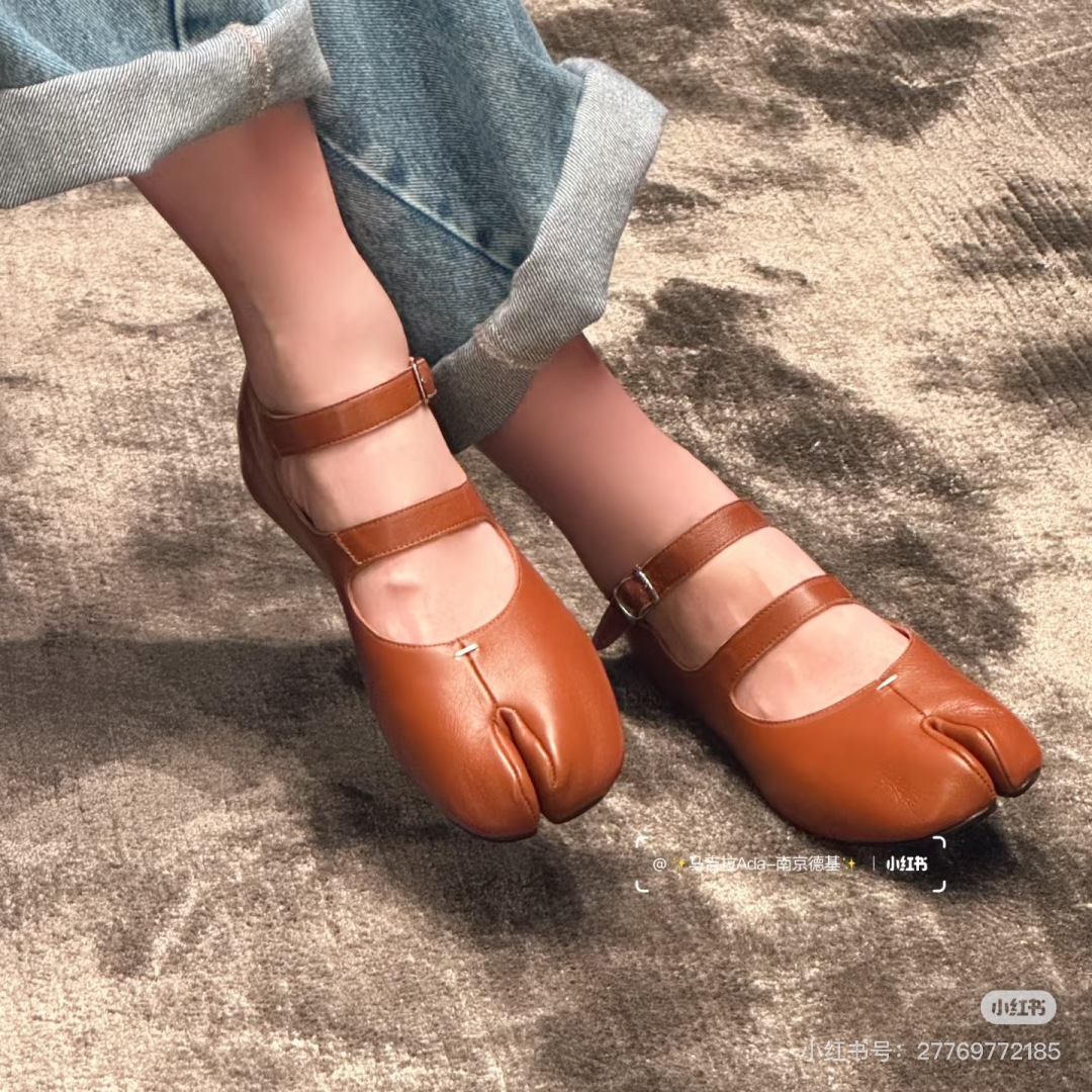 Designer Women Shoes