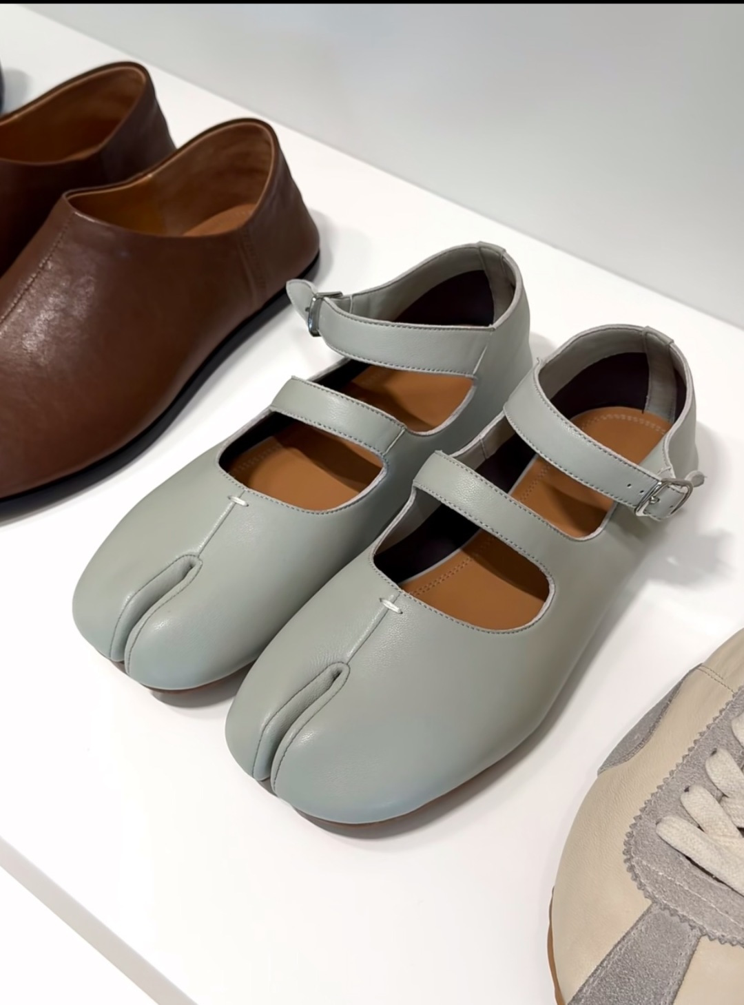 Designer Women Shoes